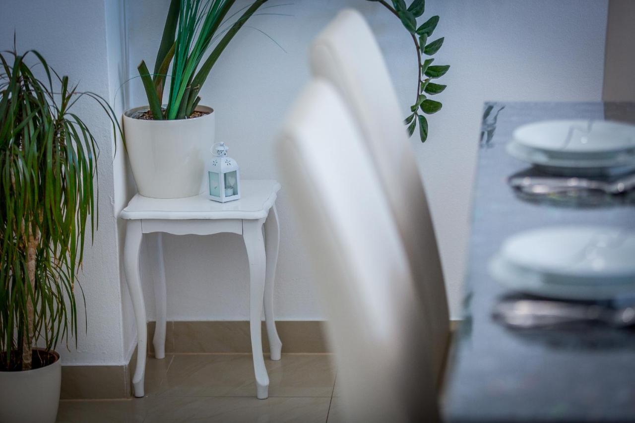 Apartment Luni Lokva Rogoznica Exteriér fotografie