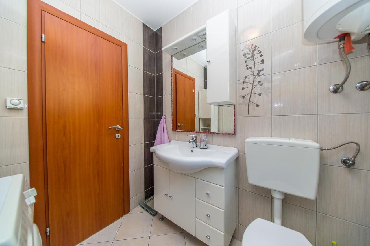 Apartment Luni Lokva Rogoznica Exteriér fotografie